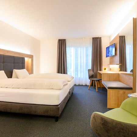 Romantik Hotel & Restaurant Sternen クリークシュテッテン エクステリア 写真