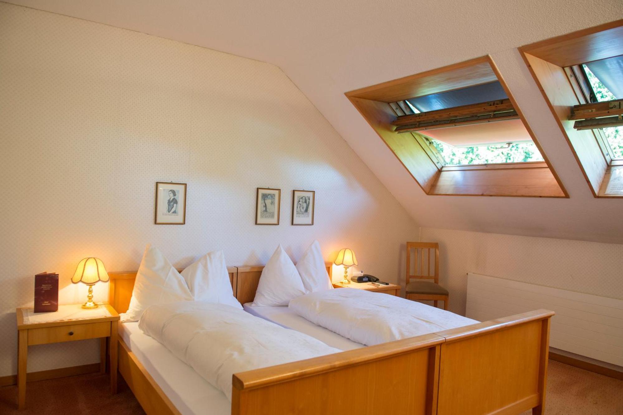 Romantik Hotel & Restaurant Sternen クリークシュテッテン エクステリア 写真