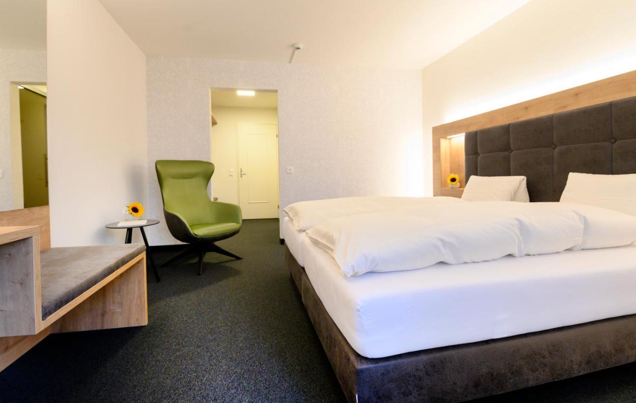 Romantik Hotel & Restaurant Sternen クリークシュテッテン エクステリア 写真